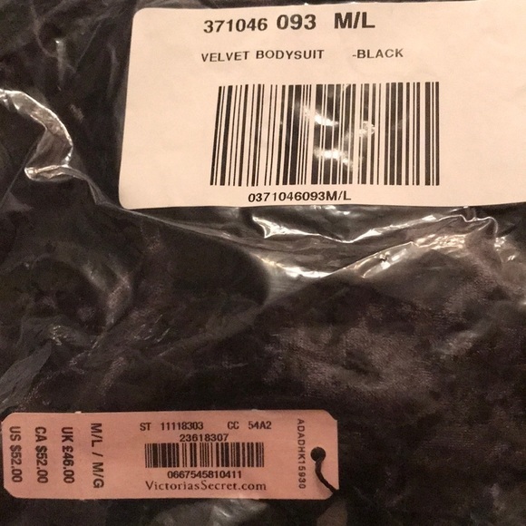 🍭WARDROBE MUST 🍭 VS Crushed Velvet Bodysuit - Picture 4 of 4